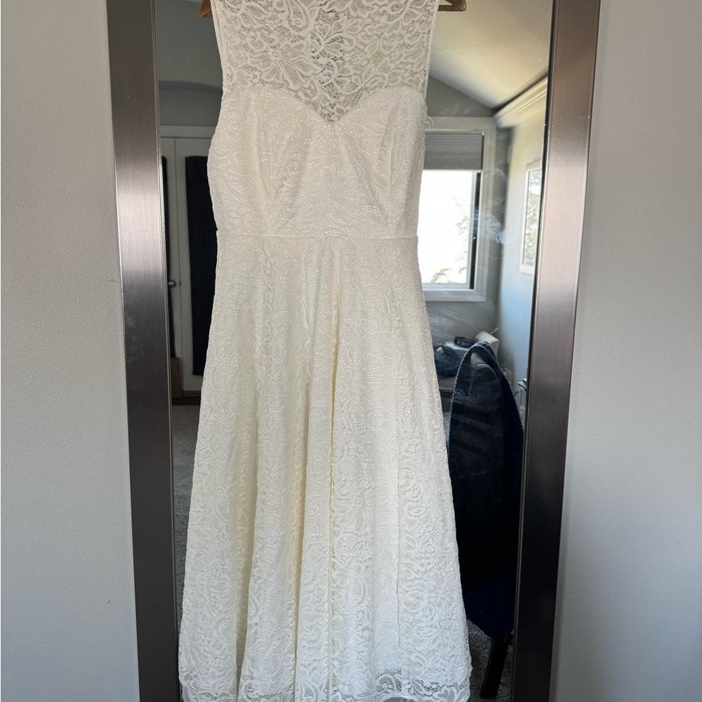 Elegant White Lace Dress